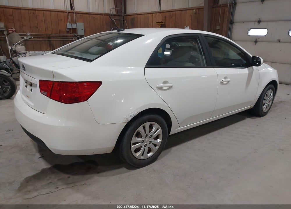 2010 KIA FORTE VIN: KNAFT4A2XA5089800