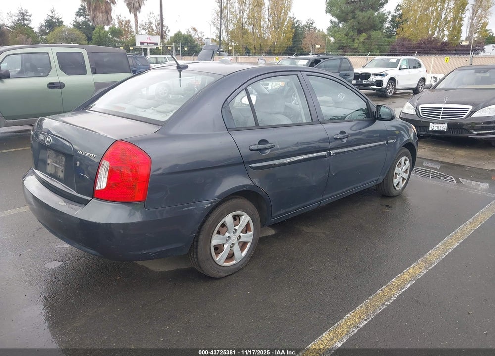 2008 HYUNDAI ACCENT GLS VIN: KMHCN46CX8U258520