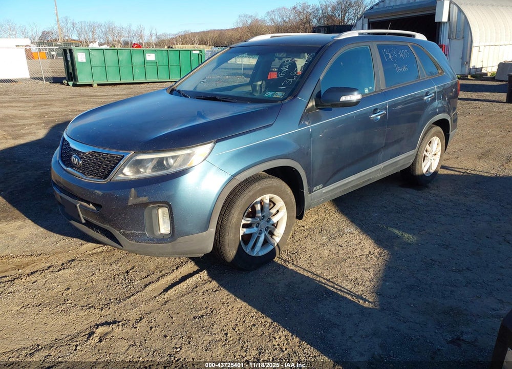 2014 KIA SORENTO LX VIN: 5XYKTDA66EG497017