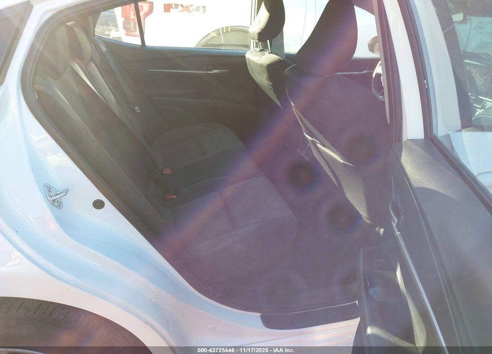 2025 TOYOTA CAMRY VIN: 4T1DAACK5SU551260