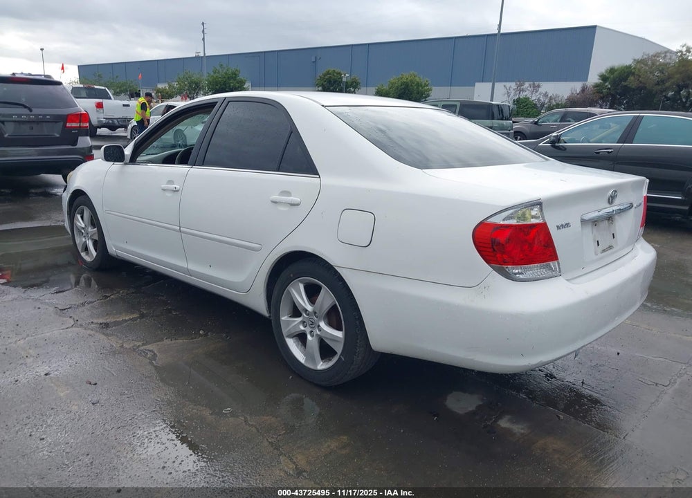 2005 TOYOTA CAMRY LE VIN: 4T1BE32K65U027869