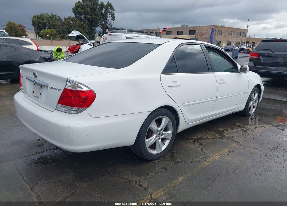 2005 TOYOTA CAMRY LE VIN: 4T1BE32K65U027869