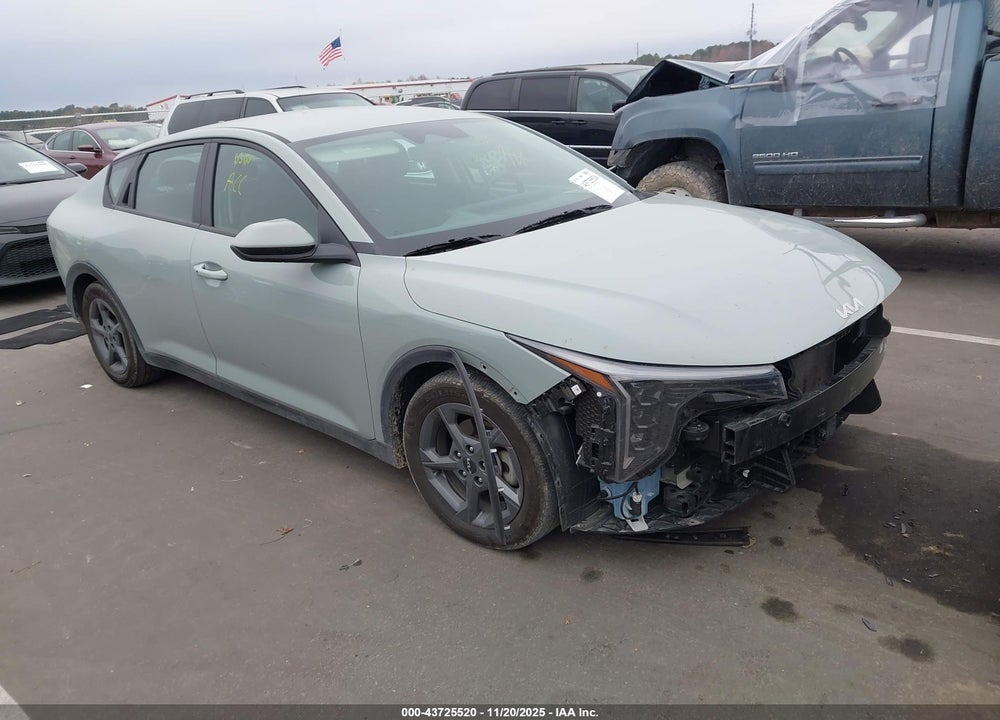 2025 KIA K4 LXS VIN: 3KPFT4DE7SE026992