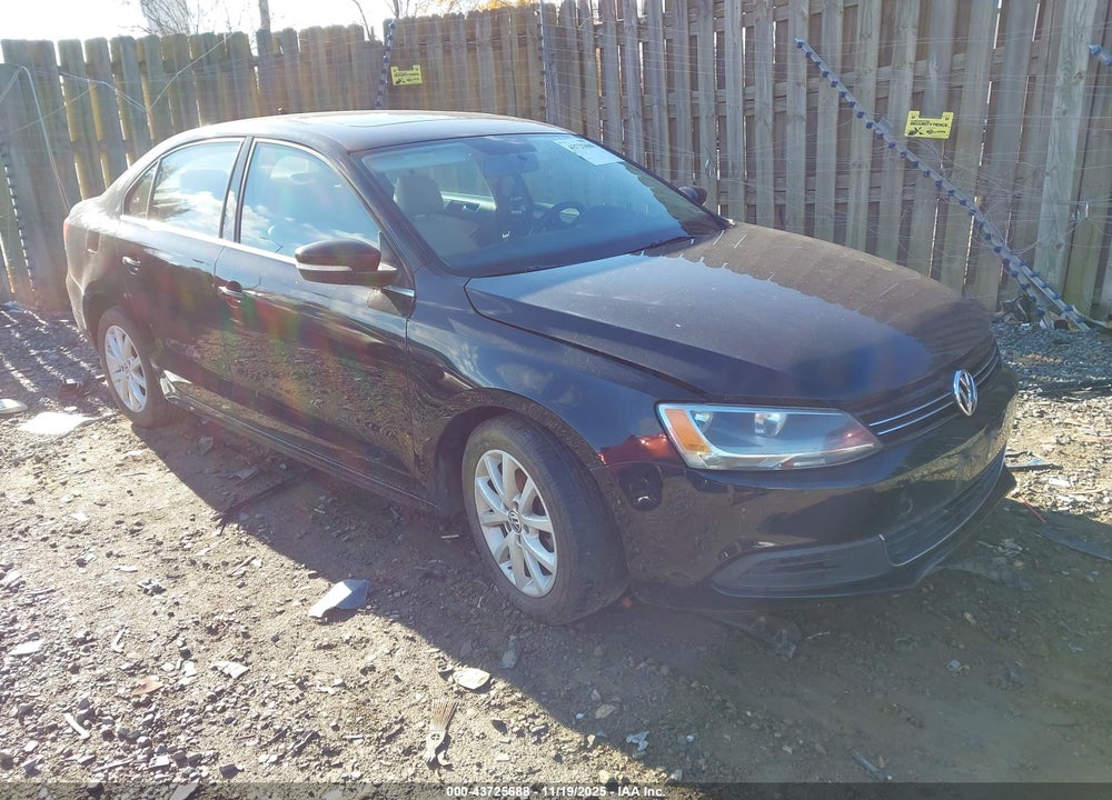 2014 VOLKSWAGEN JETTA 1.8T SE VIN: 3VWD17AJ8EM384514
