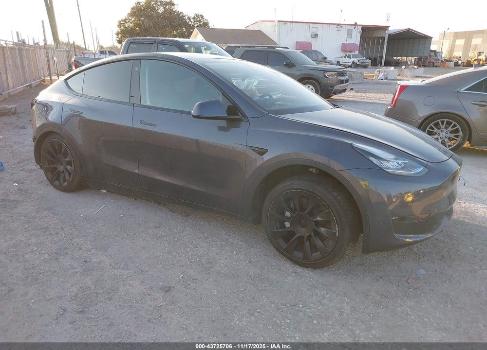 2022 TESLA MODEL Y LONG RANGE DUAL MOTOR ALL-WHEEL DRIVE VIN: 7SAYGDEE4NA006032
