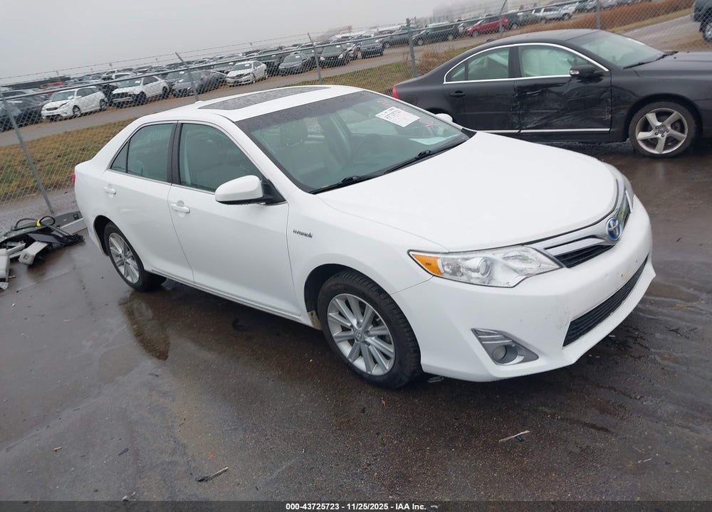 2014 TOYOTA CAMRY HYBRID XLE VIN: 4T1BD1FK3EU111536