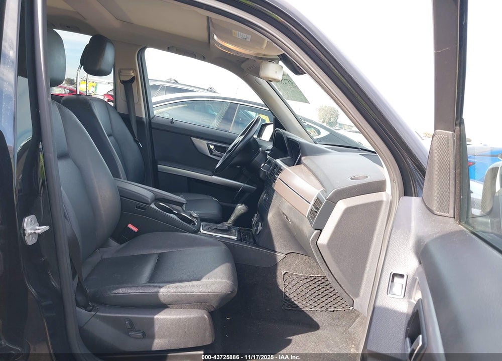2011 MERCEDES-BENZ GLK 350 4MATIC VIN: WDCGG8HB0BF682046