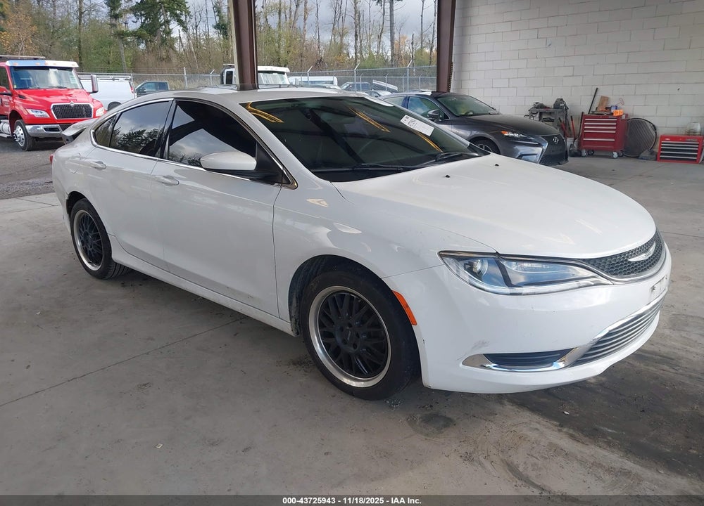 2016 CHRYSLER 200 LIMITED VIN: 1C3CCCABXGN151841