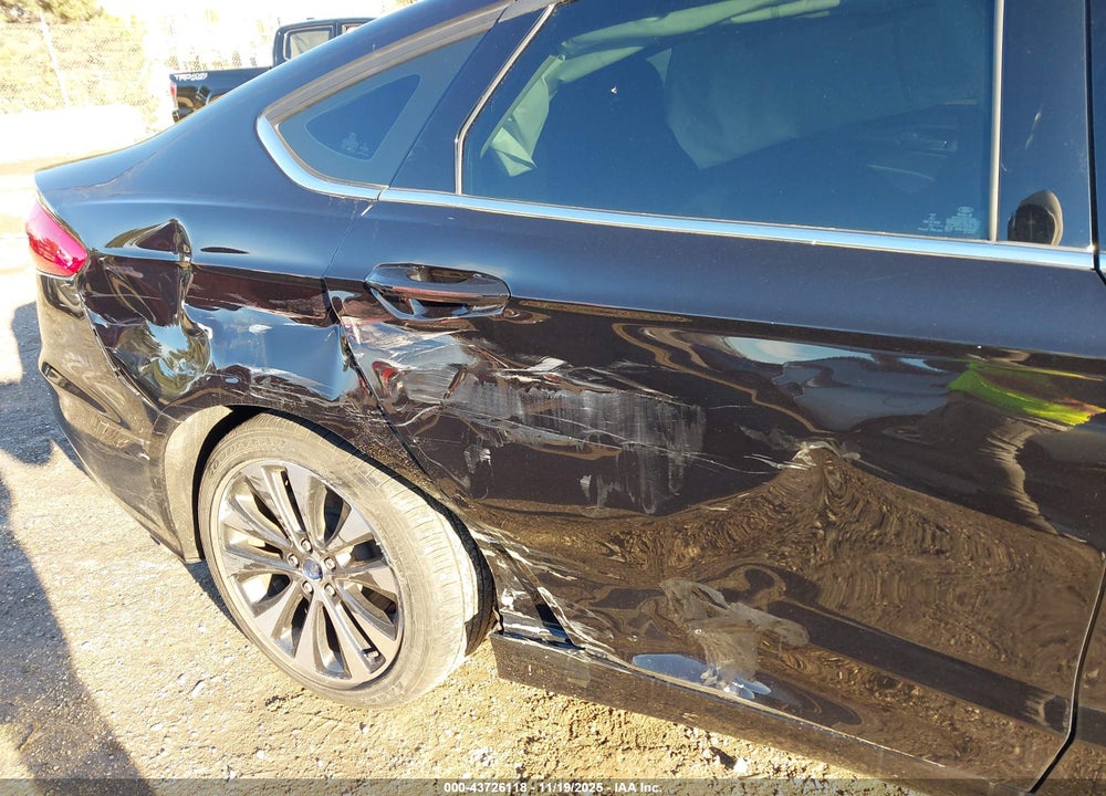 2020 FORD FUSION SE VIN: 3FA6P0T94LR257396