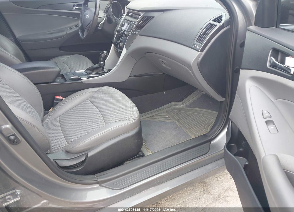 2013 HYUNDAI SONATA VIN: 5NPEC4AC5DH767378