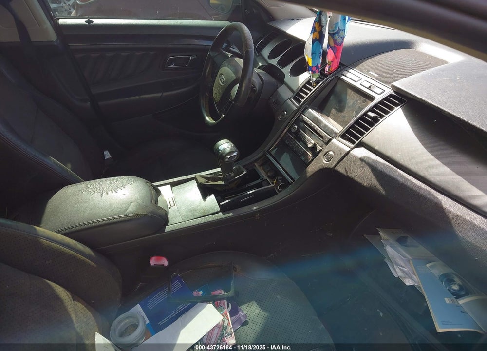 2010 FORD TAURUS SHO VIN: 1FAHP2KT9AG120038