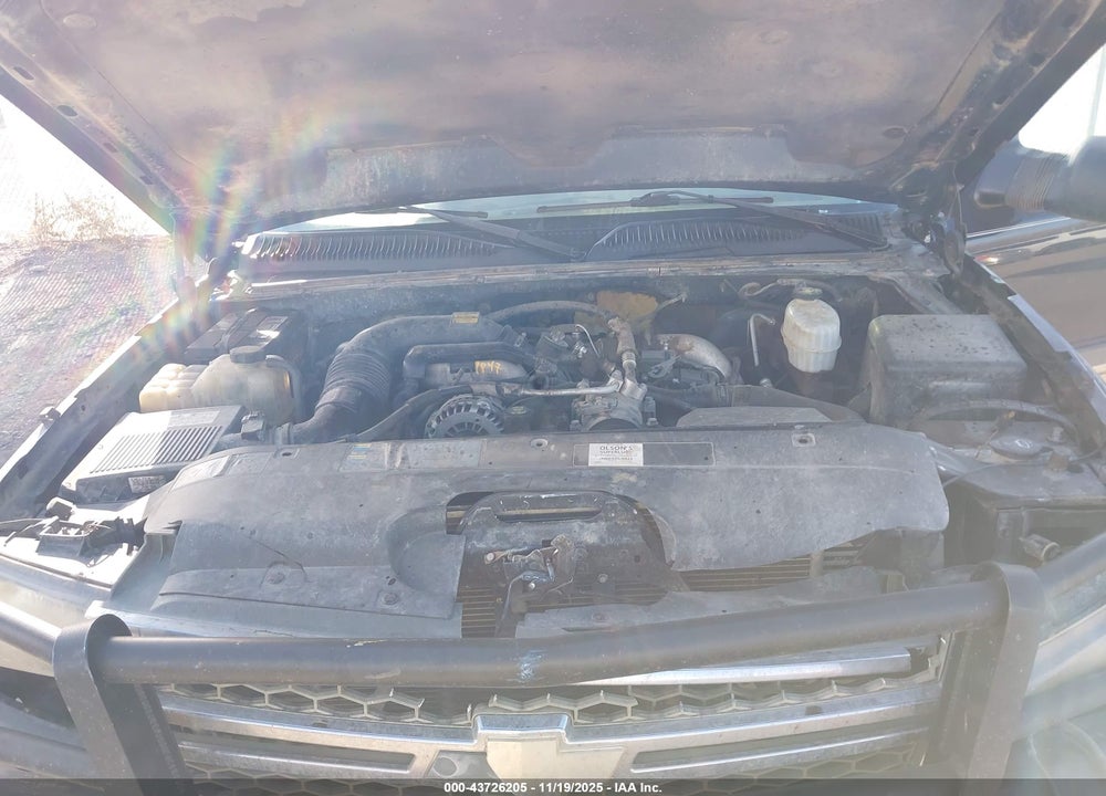 2005 CHEVROLET SILVERADO 2500HD LT VIN: 1GCHK23275F948308