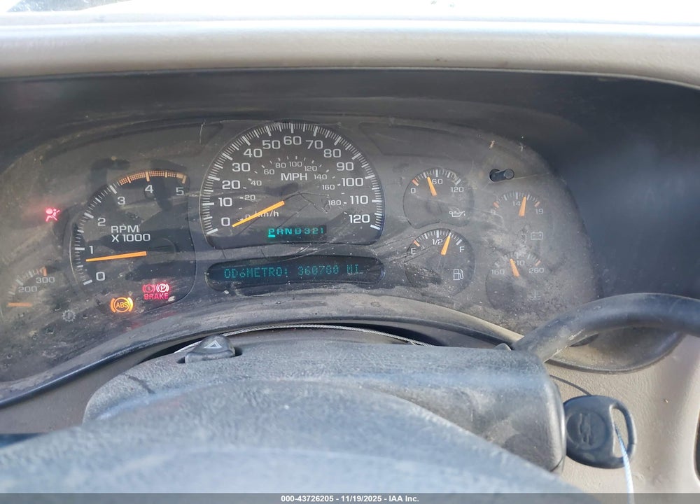 2005 CHEVROLET SILVERADO 2500HD LT VIN: 1GCHK23275F948308