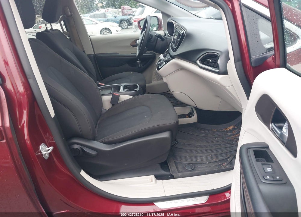 2018 CHRYSLER PACIFICA TOURING PLUS VIN: 2C4RC1FG4JR154307