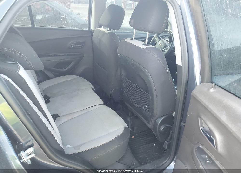 2018 CHEVROLET TRAX LS VIN: 3GNCJKSBXJL267730