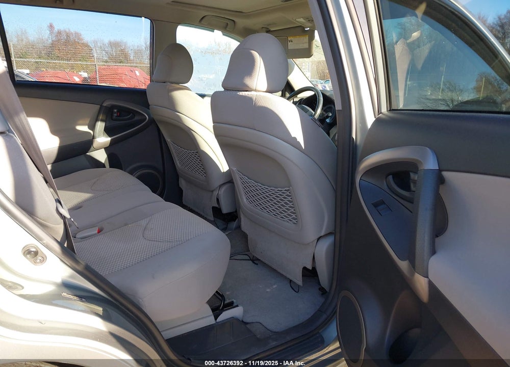 2008 TOYOTA RAV4 LIMITED V6 VIN: JTMBK31V786029969