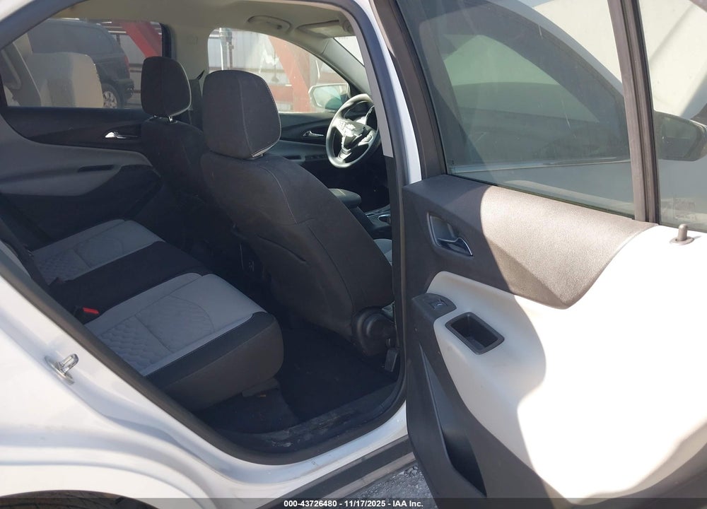 2019 CHEVROLET EQUINOX LT VIN: 3GNAXKEV4KS602290