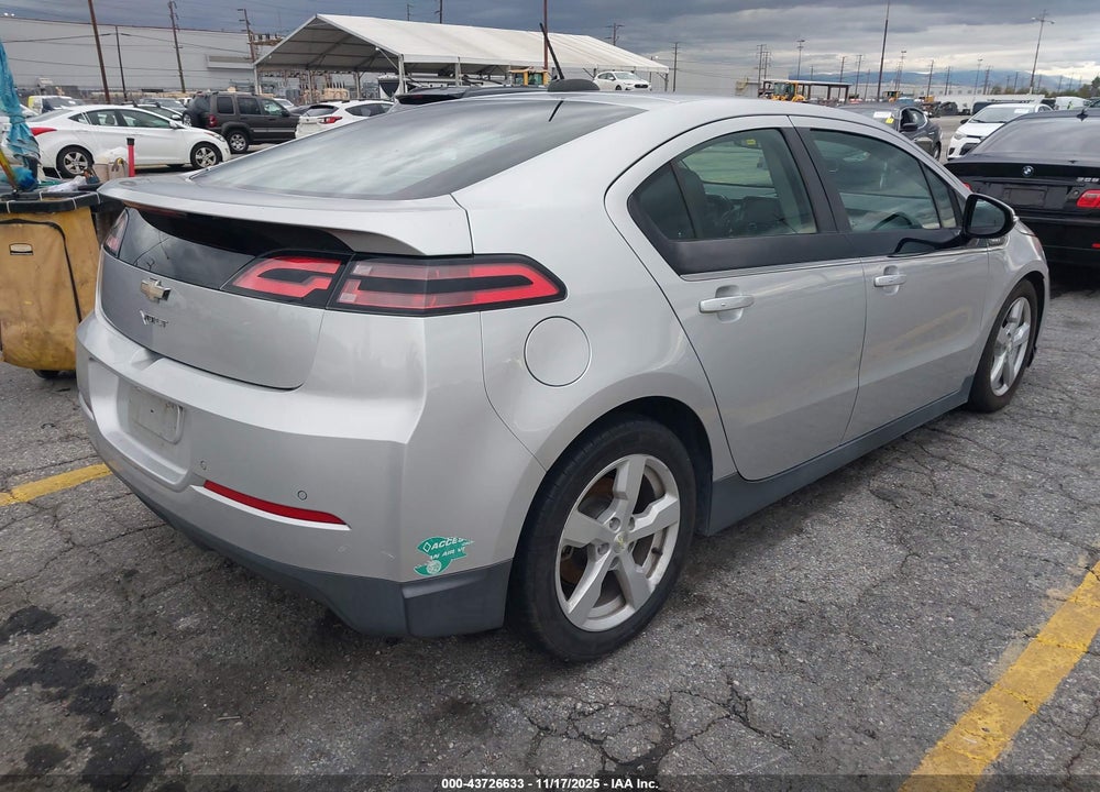 2015 CHEVROLET VOLT VIN: 1G1RD6E44FU142680