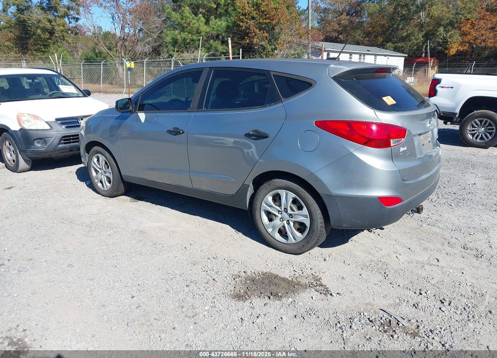 2010 HYUNDAI TUCSON GLS VIN: KM8JT3AC6AU095904