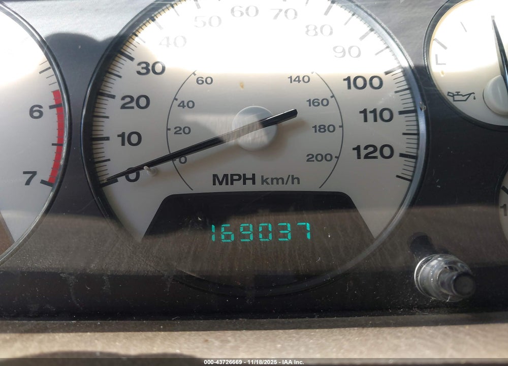 2002 JEEP GRAND CHEROKEE LIMITED VIN: 1J4GW58N12C330963