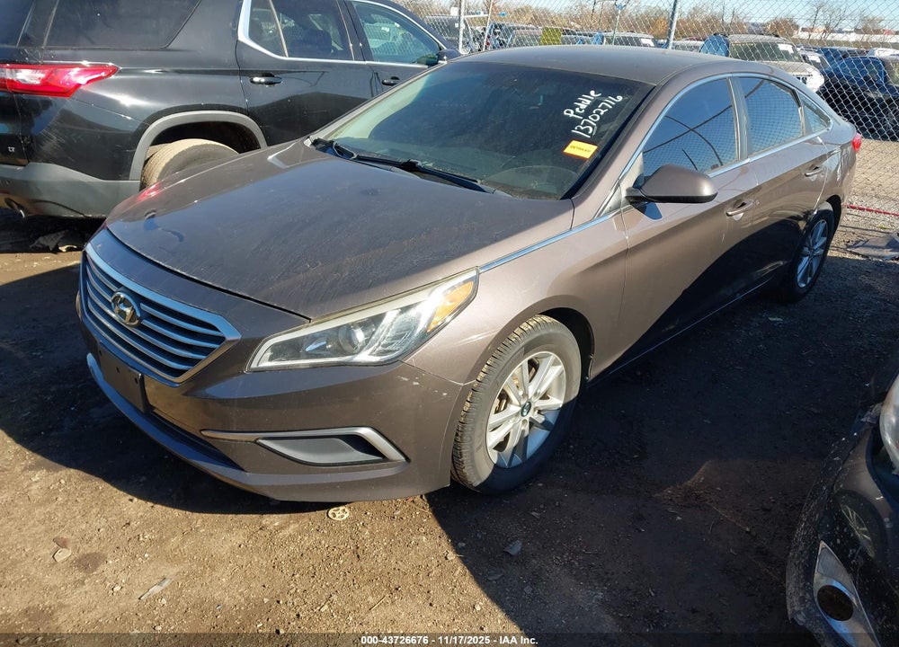 2017 HYUNDAI SONATA VIN: 5NPE24AF7HH569453