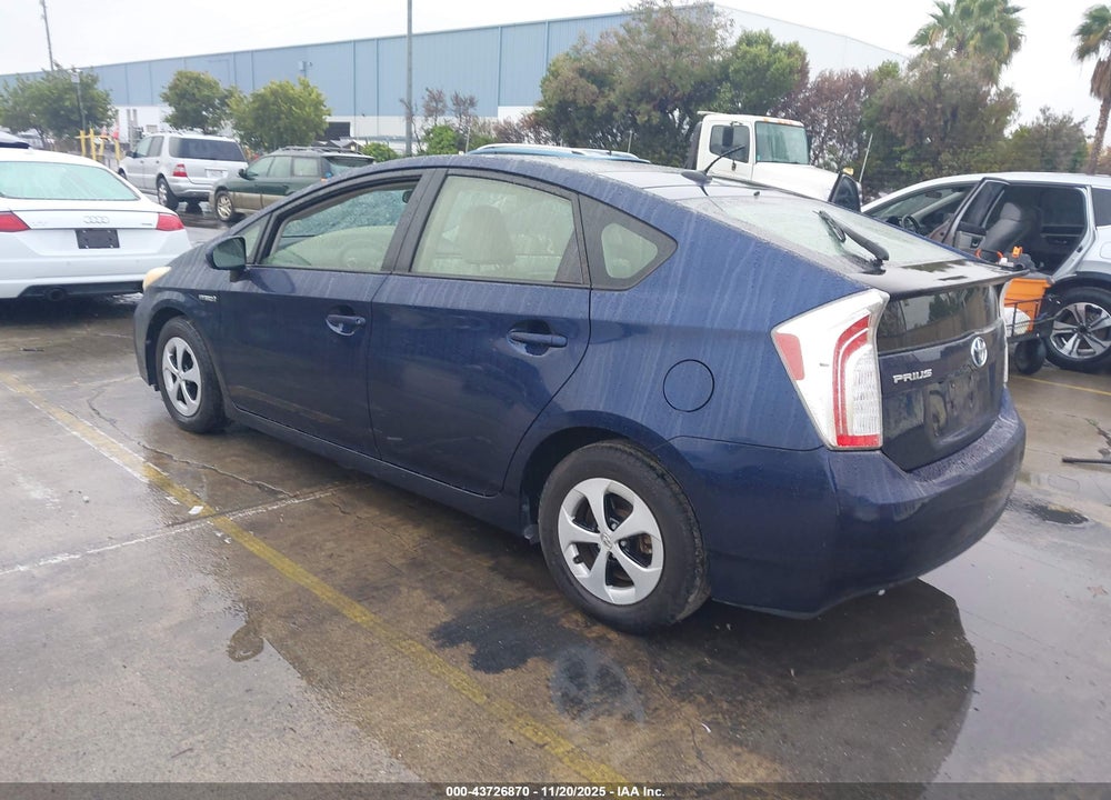 2012 TOYOTA PRIUS THREE VIN: JTDKN3DUXC1572927