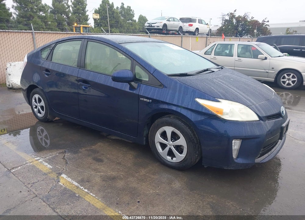 2012 TOYOTA PRIUS THREE VIN: JTDKN3DUXC1572927