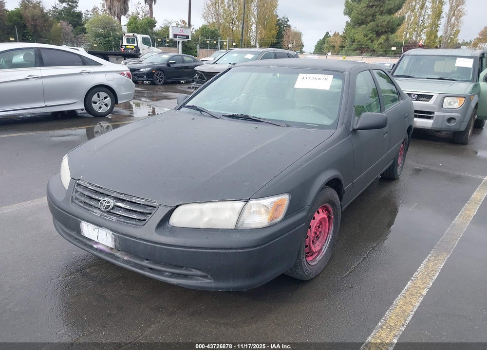 2001 TOYOTA CAMRY LE VIN: JT2BG22K310558143