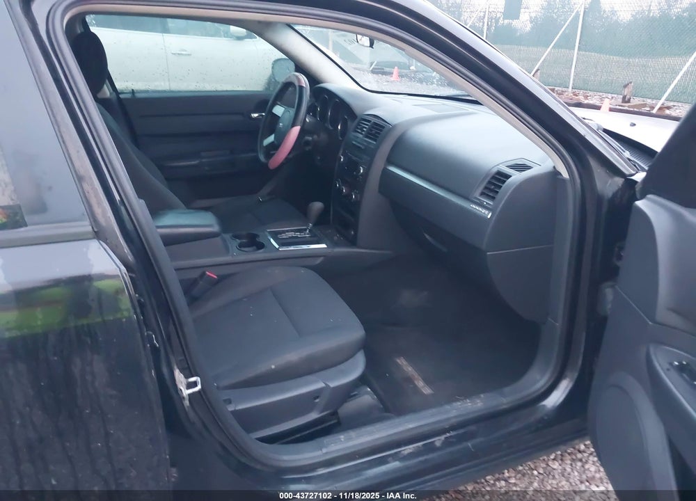 2008 DODGE CHARGER VIN: 2B3KA43R88H117325