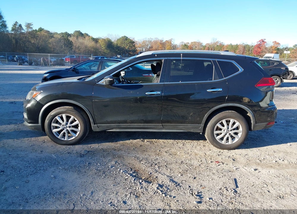 2017 NISSAN ROGUE SV VIN: JN8AT2MV8HW270930