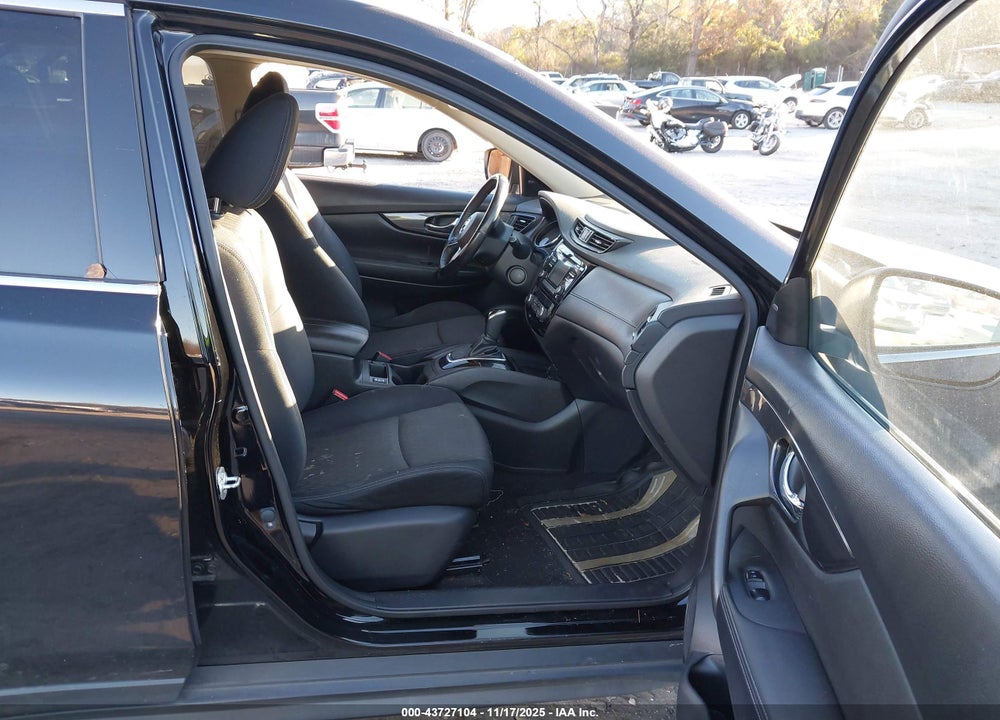 2017 NISSAN ROGUE SV VIN: JN8AT2MV8HW270930