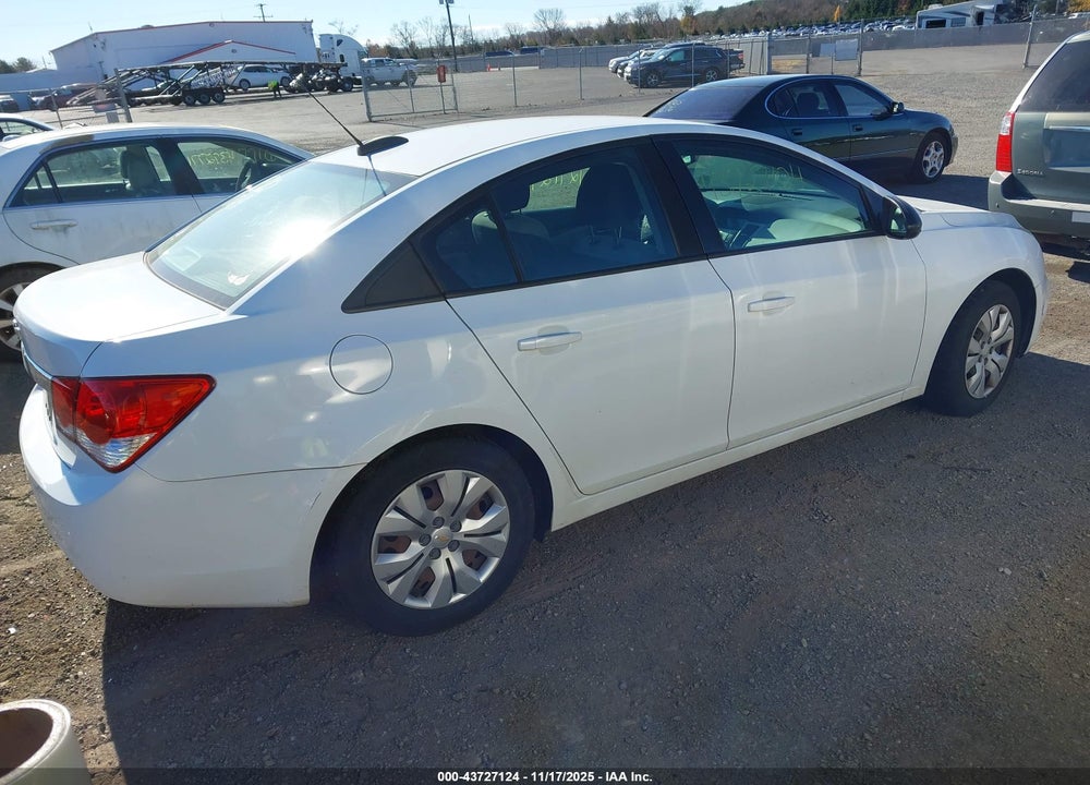 2016 CHEVROLET CRUZE LIMITED LS AUTO VIN: 1G1PC5SH8G7172311