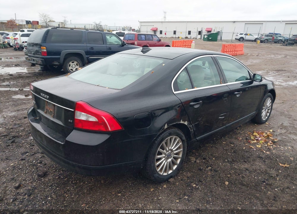 2007 VOLVO S80 VIN: YV1AS982471021974