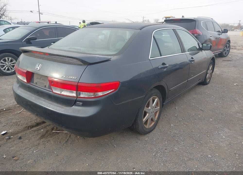 2003 HONDA ACCORD 3.0 EX VIN: 1HGCM66523A054603