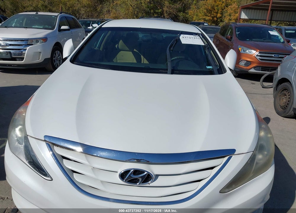 2011 HYUNDAI SONATA VIN: 5NPEB4AC8BH078046
