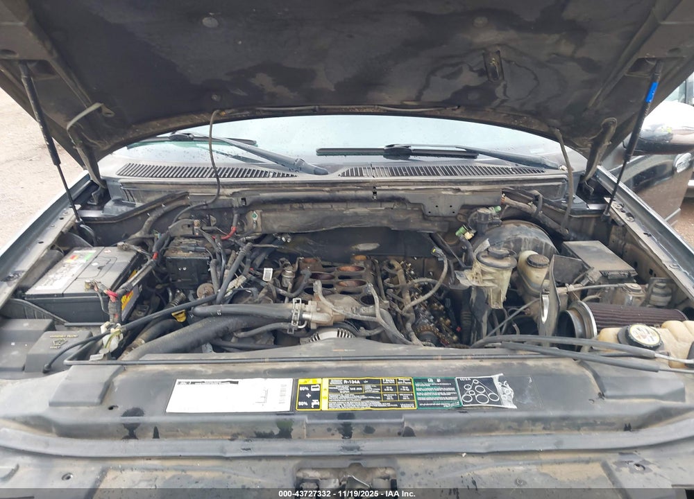 2002 LINCOLN BLACKWOOD VIN: 5LTEW05A82KJ00907