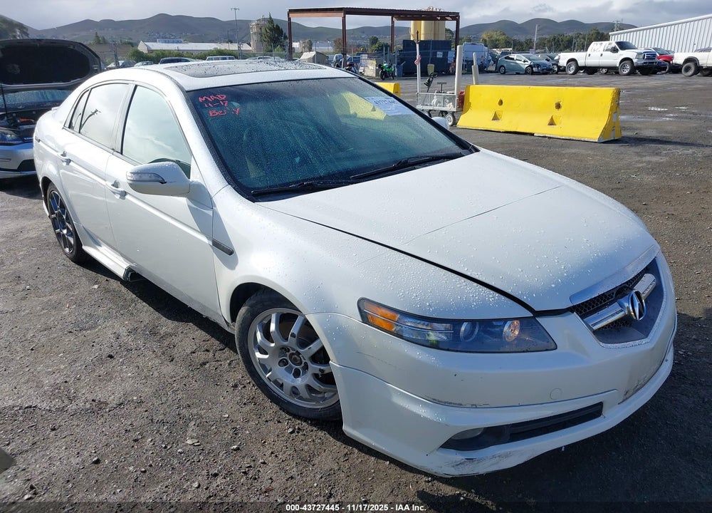 2008 ACURA TL TYPE S VIN: 19UUA76508A021528