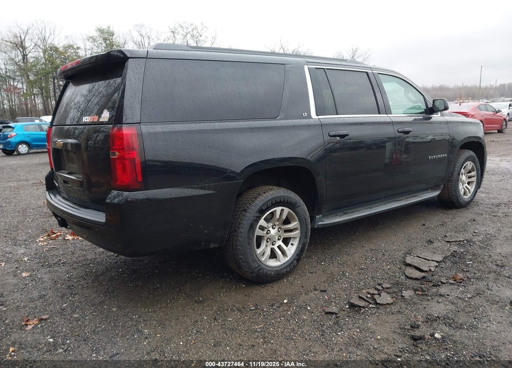 2017 CHEVROLET SUBURBAN VIN: 1GNSKHKC3HR326947
