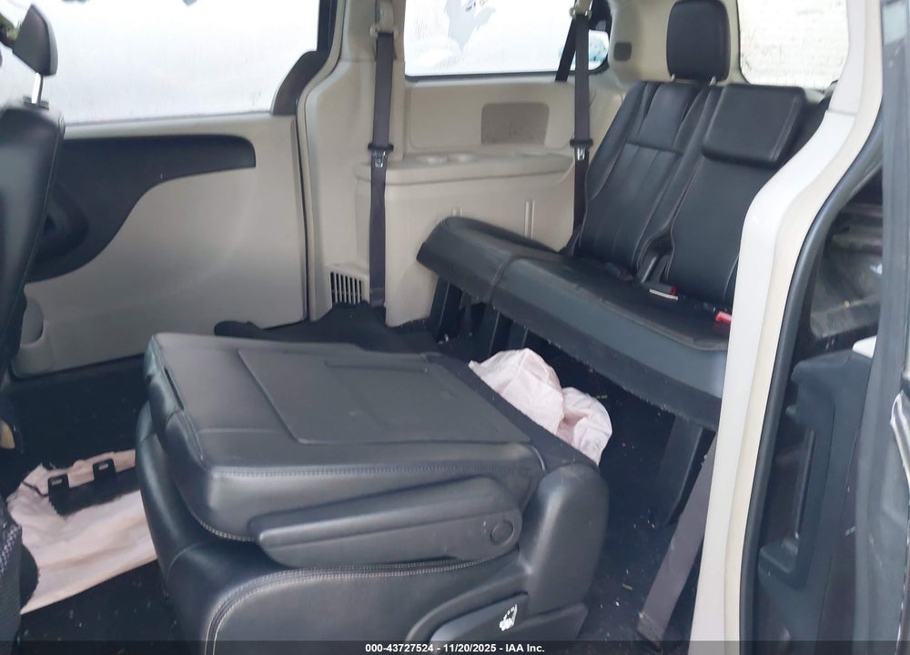 2015 CHRYSLER TOWN & COUNTRY TOURING VIN: 2C4RC1BG8FR587724