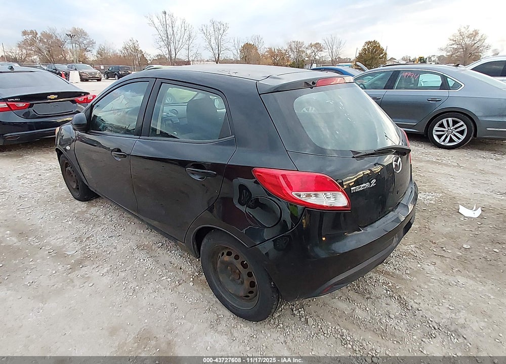2011 MAZDA 2 SPORT VIN: JM1DE1HY5B0105896