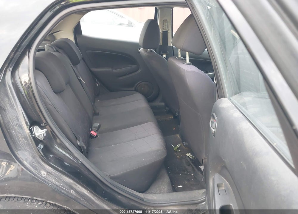 2011 MAZDA 2 SPORT VIN: JM1DE1HY5B0105896