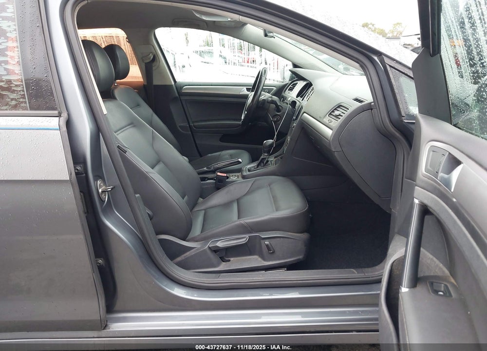 2015 VOLKSWAGEN GOLF TDI S 4-DOOR VIN: 3VW2A7AU8FM021293