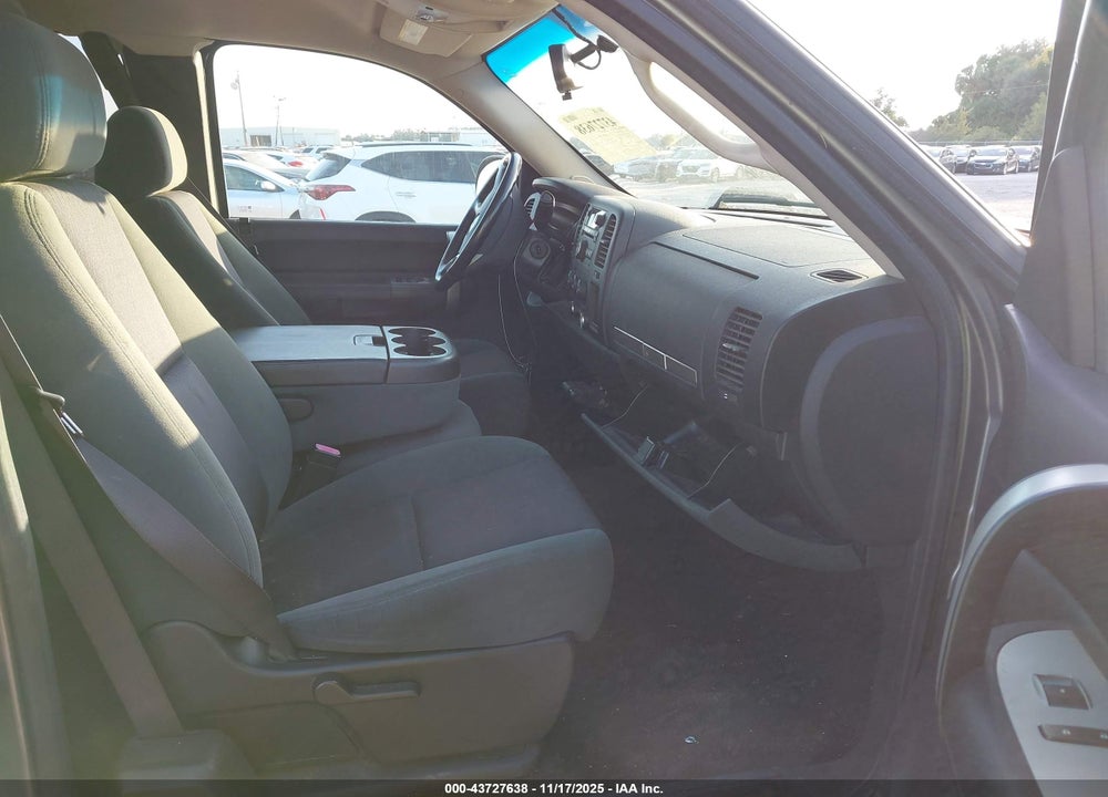 2009 CHEVROLET SILVERADO 1500 LT VIN: 1GCEC29J69Z136534