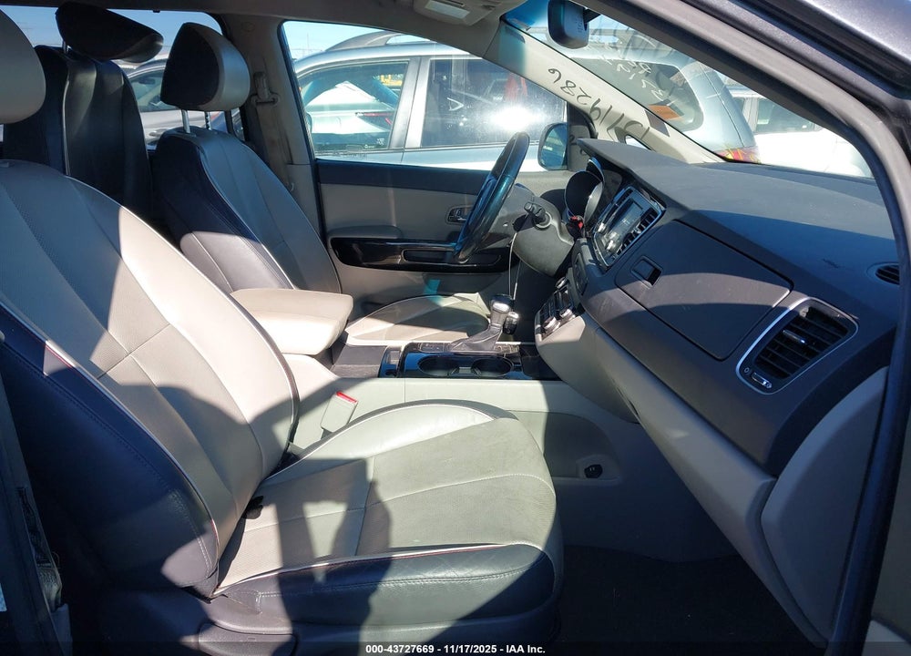 2017 KIA SEDONA EX VIN: KNDMC5C13H6252960