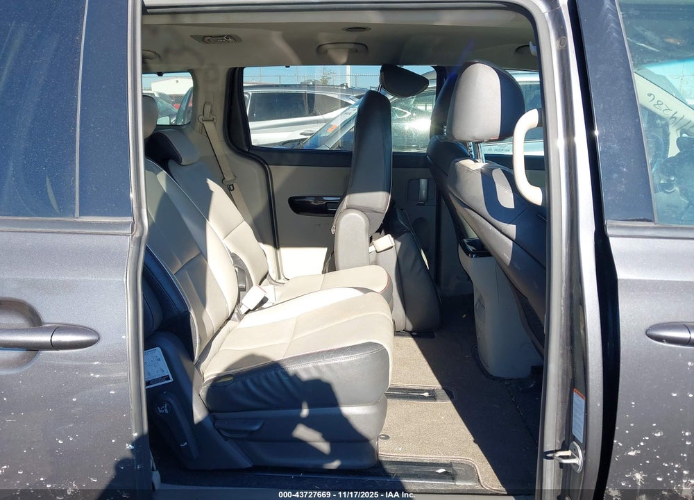 2017 KIA SEDONA EX VIN: KNDMC5C13H6252960