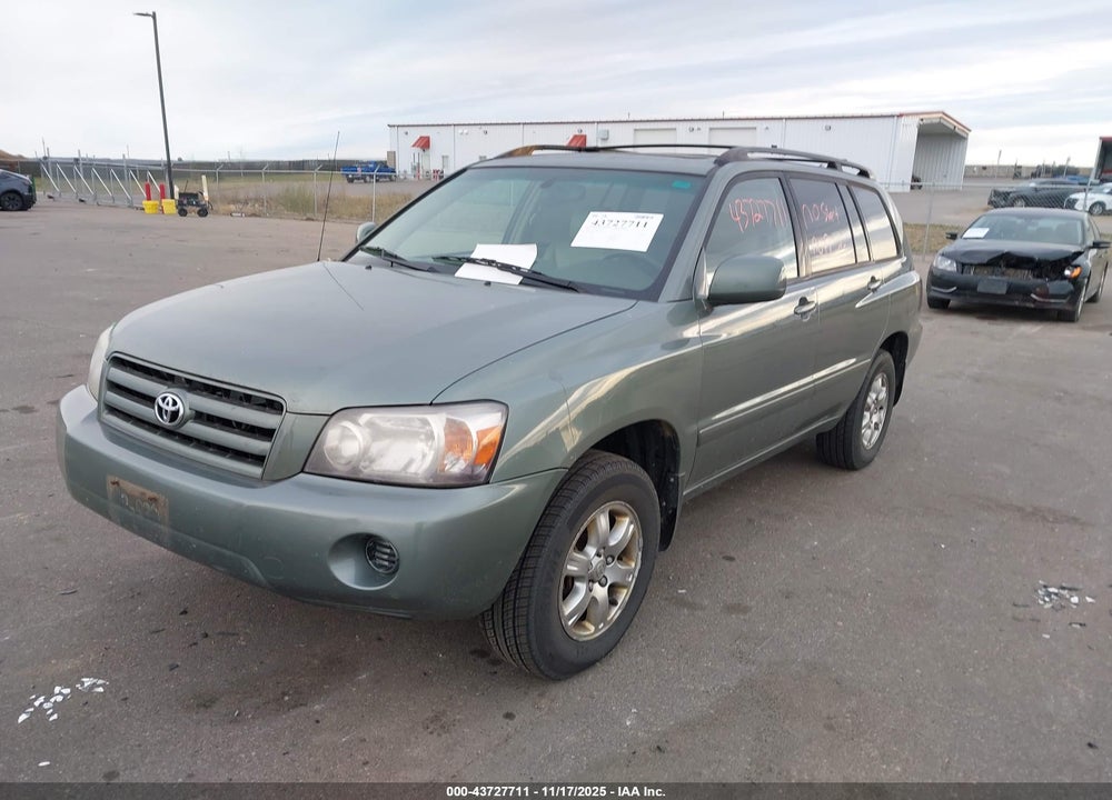 2005 TOYOTA HIGHLANDER V6 VIN: JTEEP21A350084628