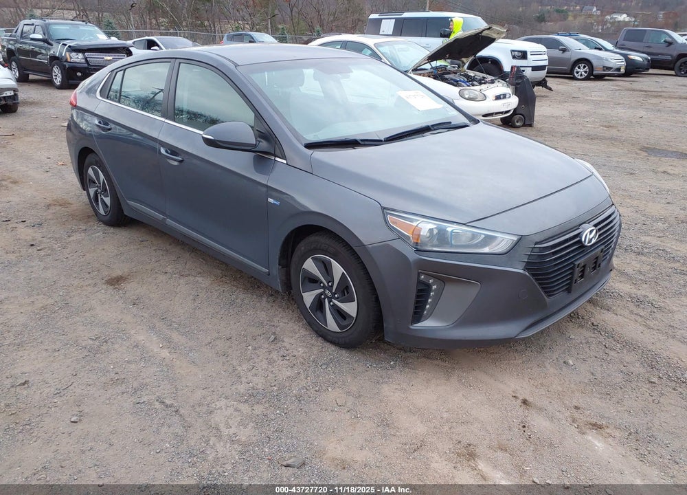 2017 HYUNDAI IONIQ HYBRID SEL VIN: KMHC75LC8HU028821