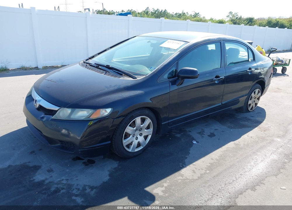 2011 HONDA CIVIC LX VIN: 2HGFA1F52BH526534