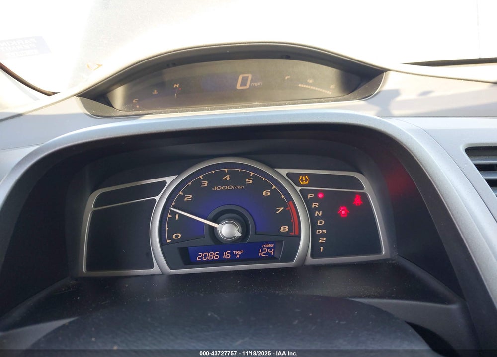 2011 HONDA CIVIC LX VIN: 2HGFA1F52BH526534
