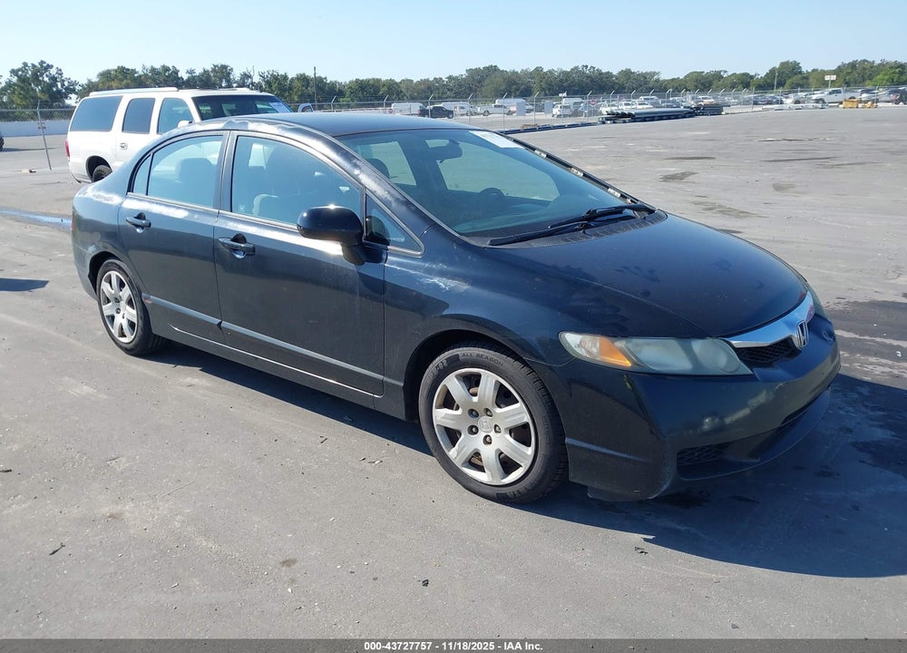2011 HONDA CIVIC LX VIN: 2HGFA1F52BH526534
